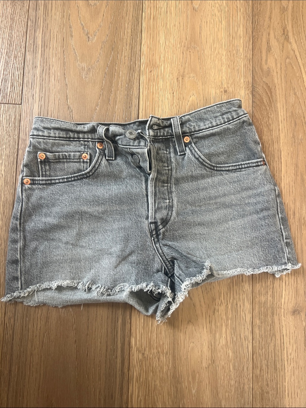 Levi's Gray High-Rise Frayed Hem Denim Shorts